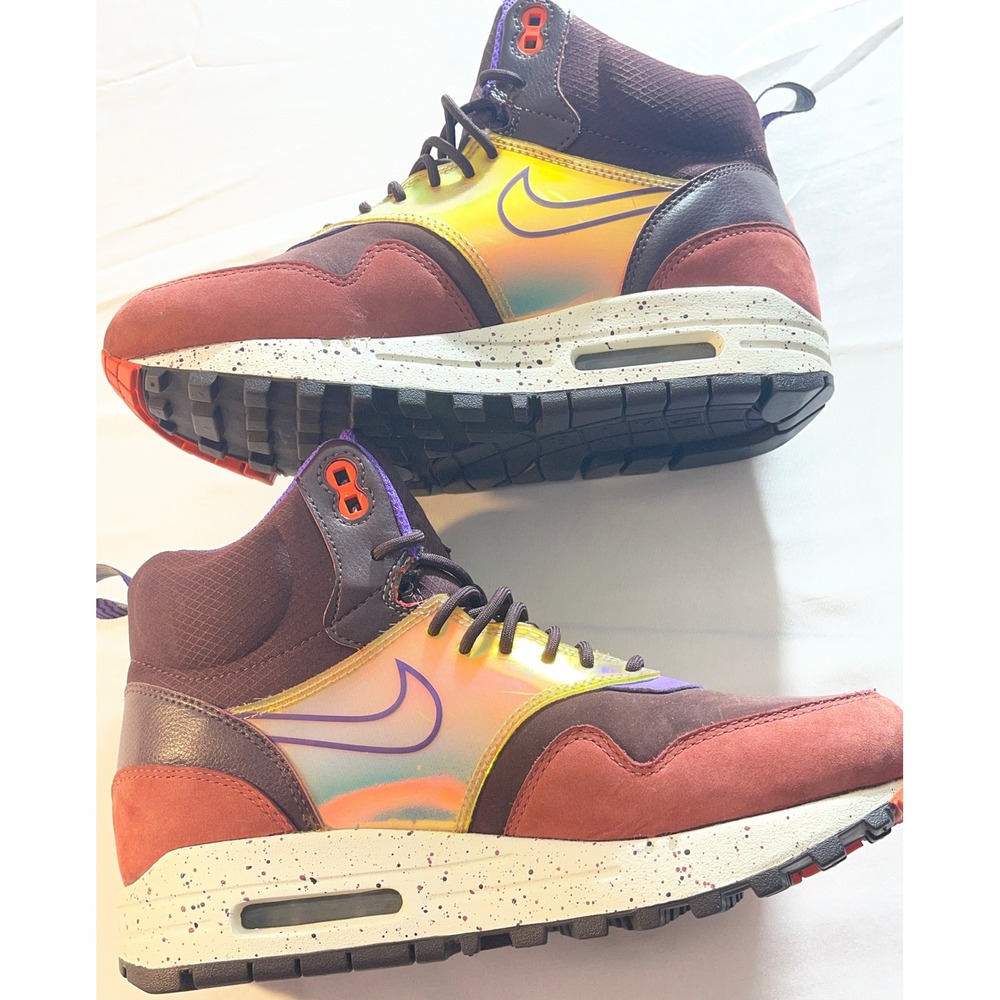 Nike Air Max 1 Sneakerboot Waterproof Burgundy Iridescent 685269-600 Womens 6.5